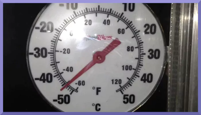 40-below-thermometer